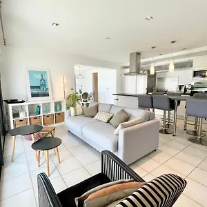 Maison Darchitecte Avec Rooftop Plages à Pieds Hébergement de vacances Larmor-Plage